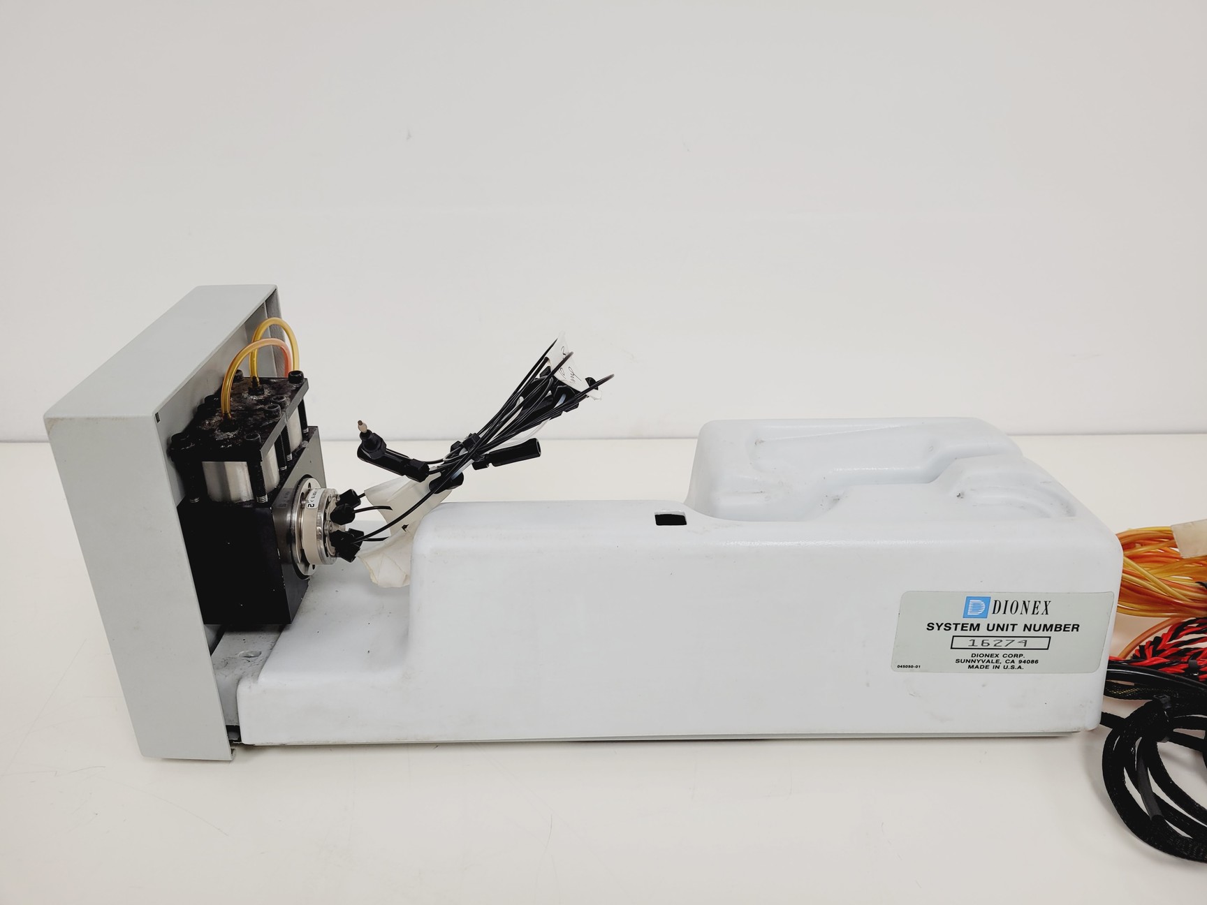 Image of Dionex Ion Chromatography System - AD20-1, GP40-1, ED40-1, LC10-2, AS40-1, UI20