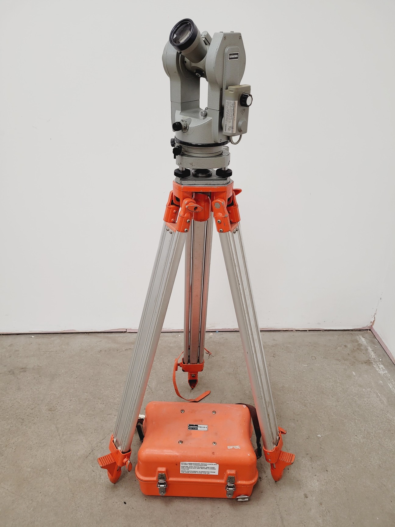 Image of Sokkisha Surveying Theodolite TM20Es with Tripod Lab