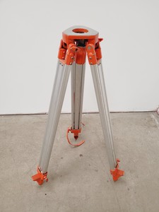 Thumbnail image of Sokkisha Surveying Theodolite TM20Es with Tripod Lab