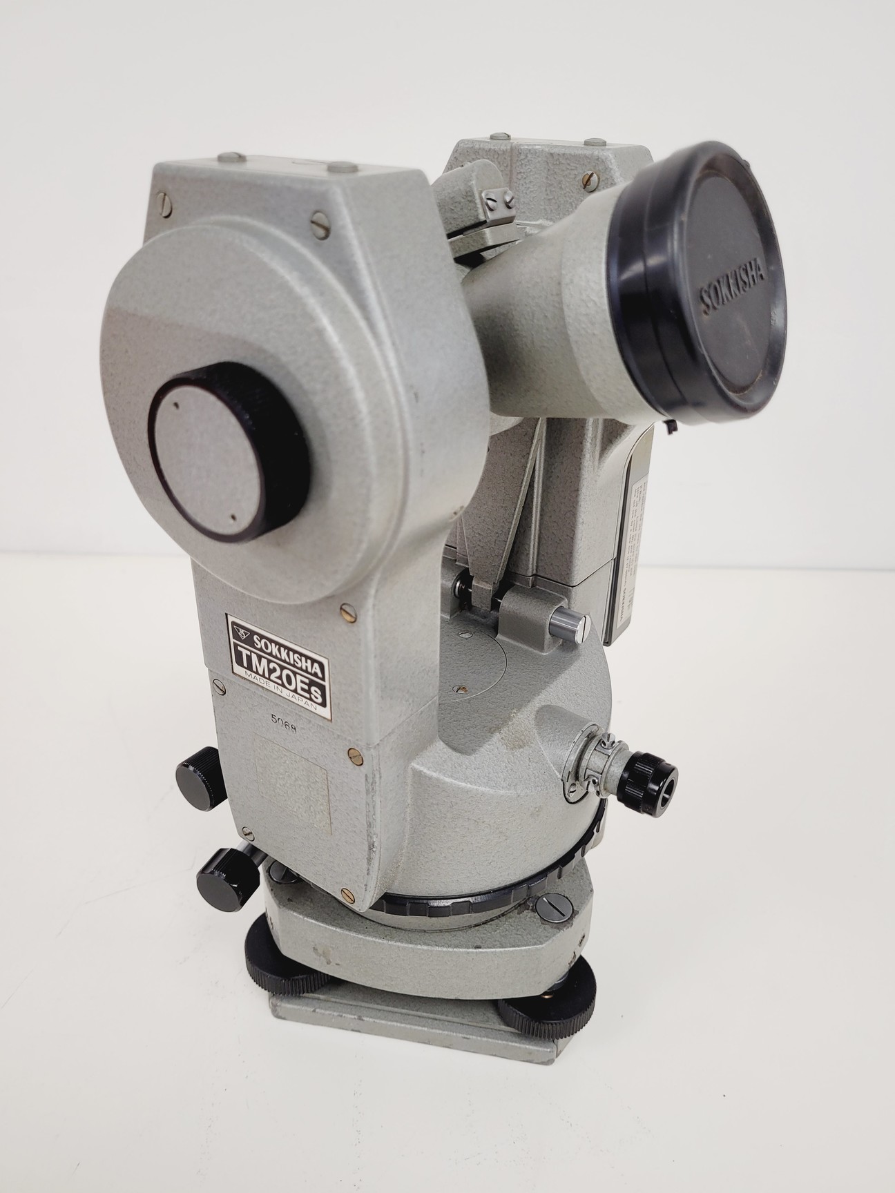 Image of Sokkisha Surveying Theodolite TM20Es with Tripod Lab
