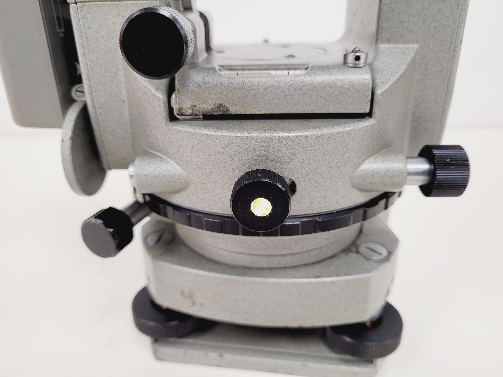 Image of Sokkisha Surveying Theodolite TM20Es with Tripod Lab