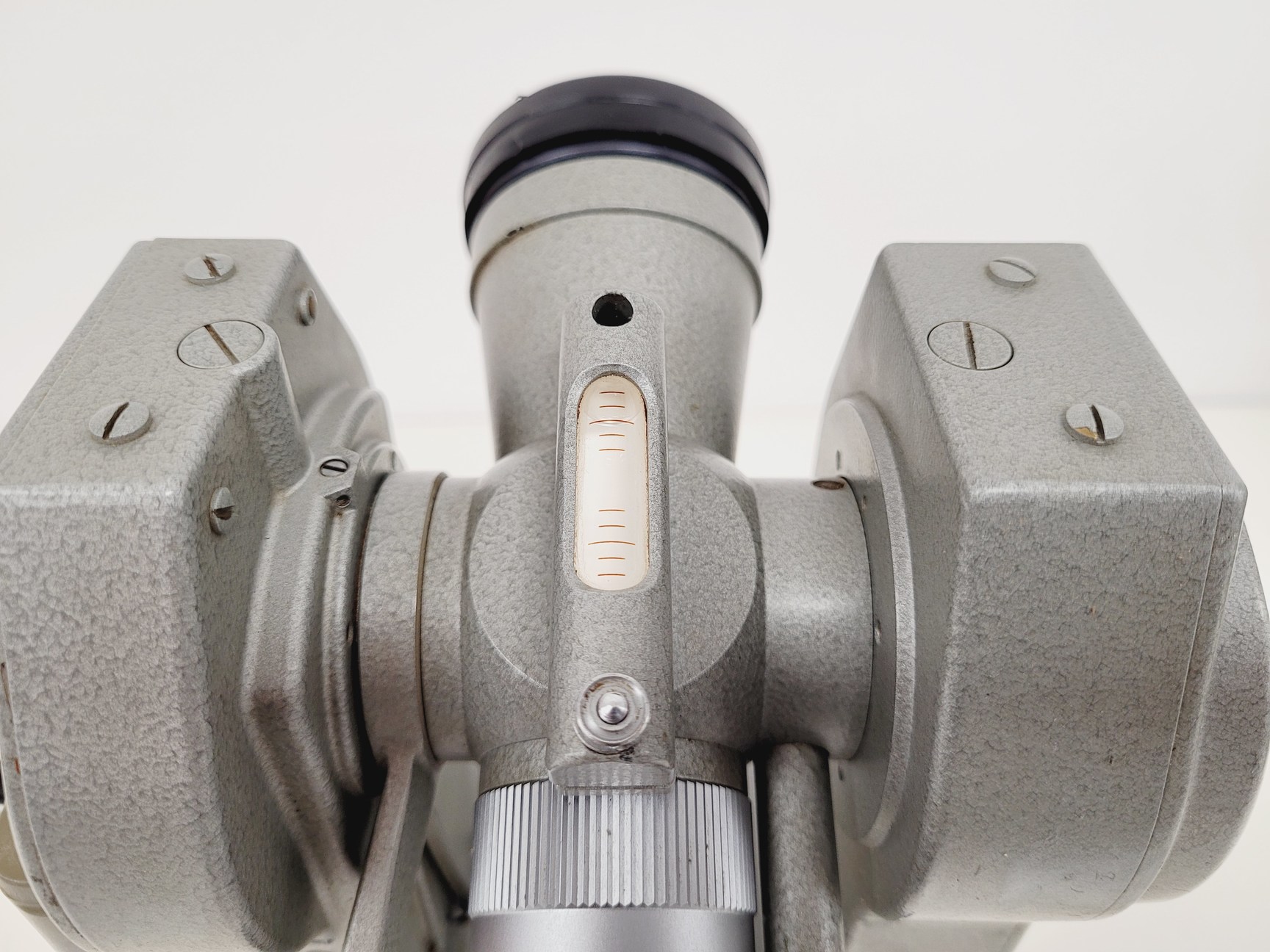 Image of Sokkisha Surveying Theodolite TM20Es with Tripod Lab