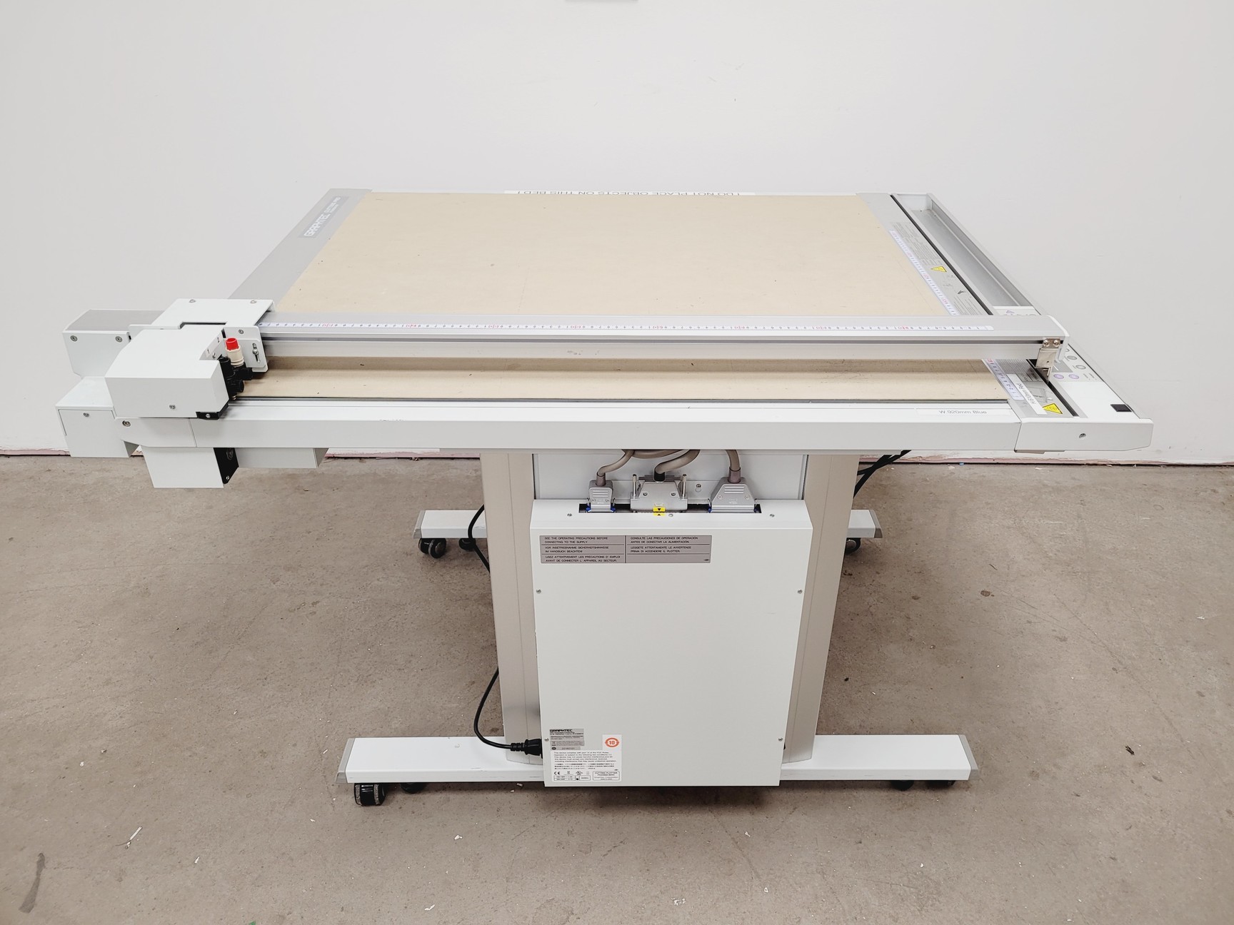 Image of Graphtec FC2250 Series Cutting Plotter Pro CAD/CAM with Accessories Lab
