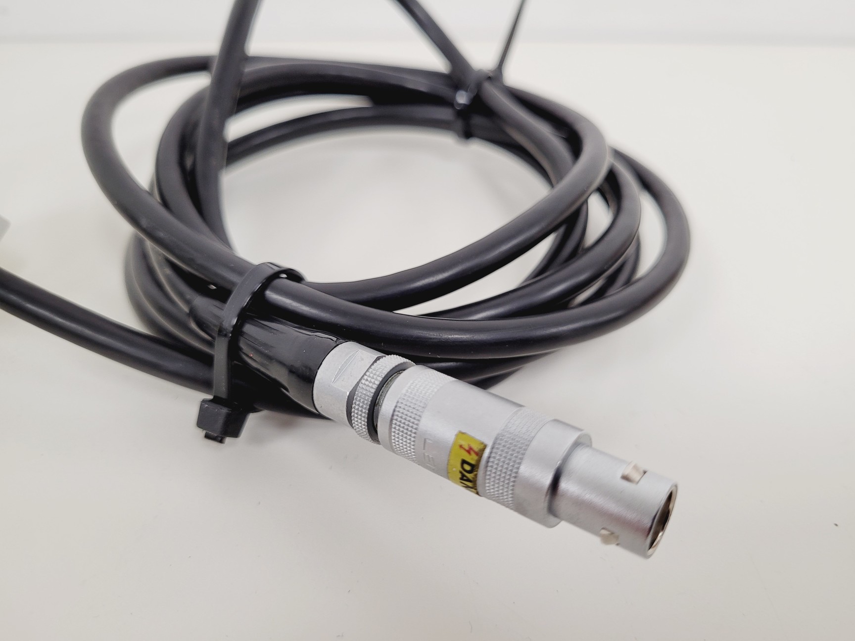 Image of Combivac CM31 Controller & TR211, PR52, 342 Vacuum Gauges Lab