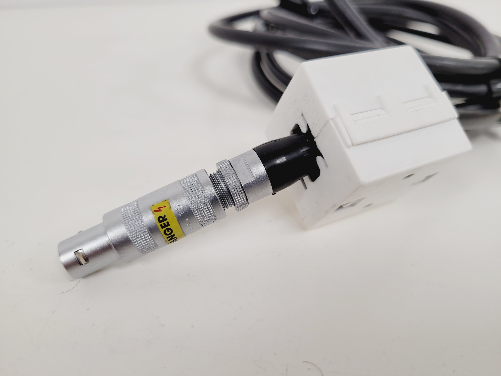 Image of Combivac CM31 Controller & TR211, PR52, 342 Vacuum Gauges Lab