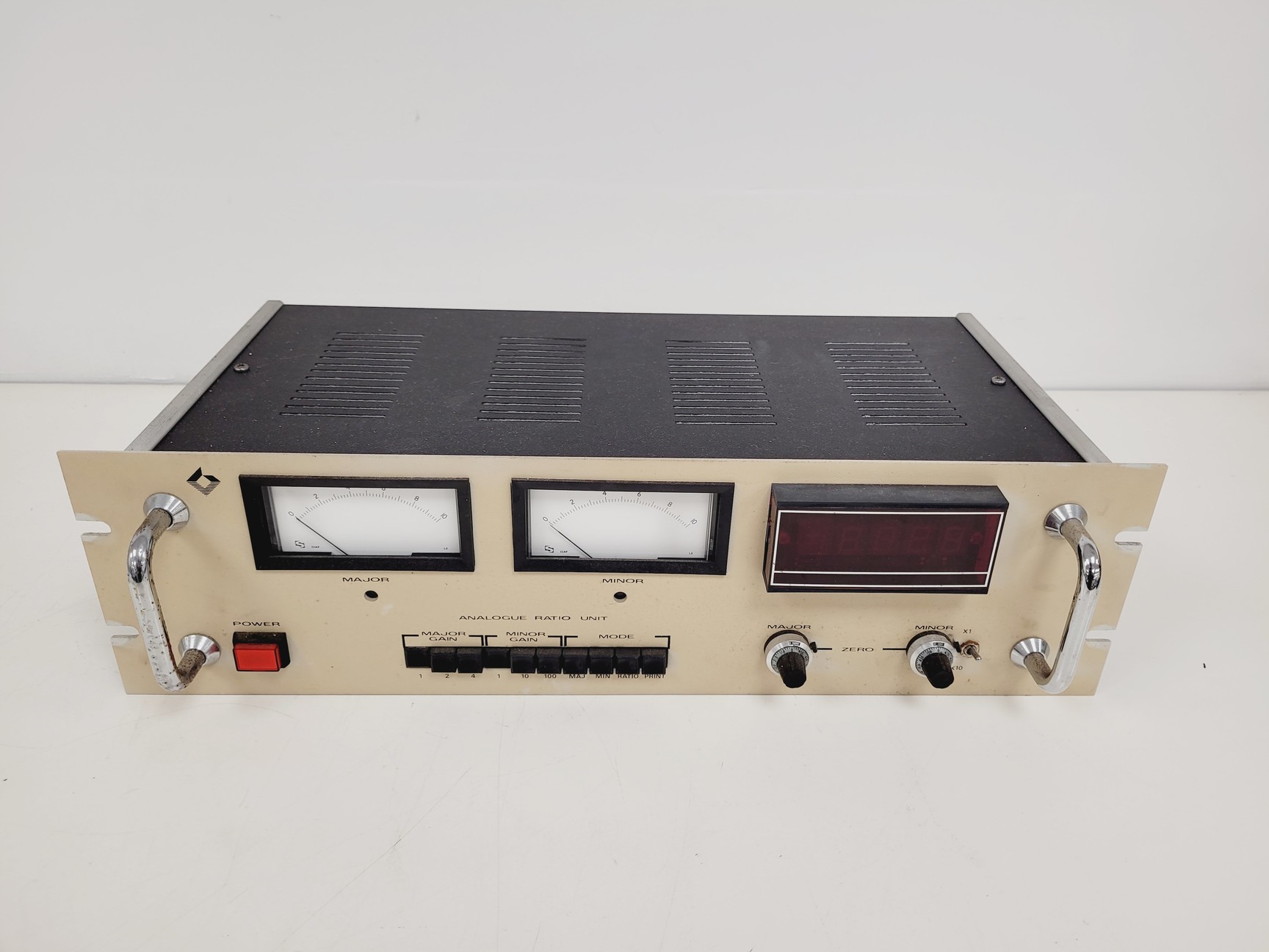 Image of VG Micromass Programmed Power Supply  Model - M18A w/  M426 Analogue Ratio Unit