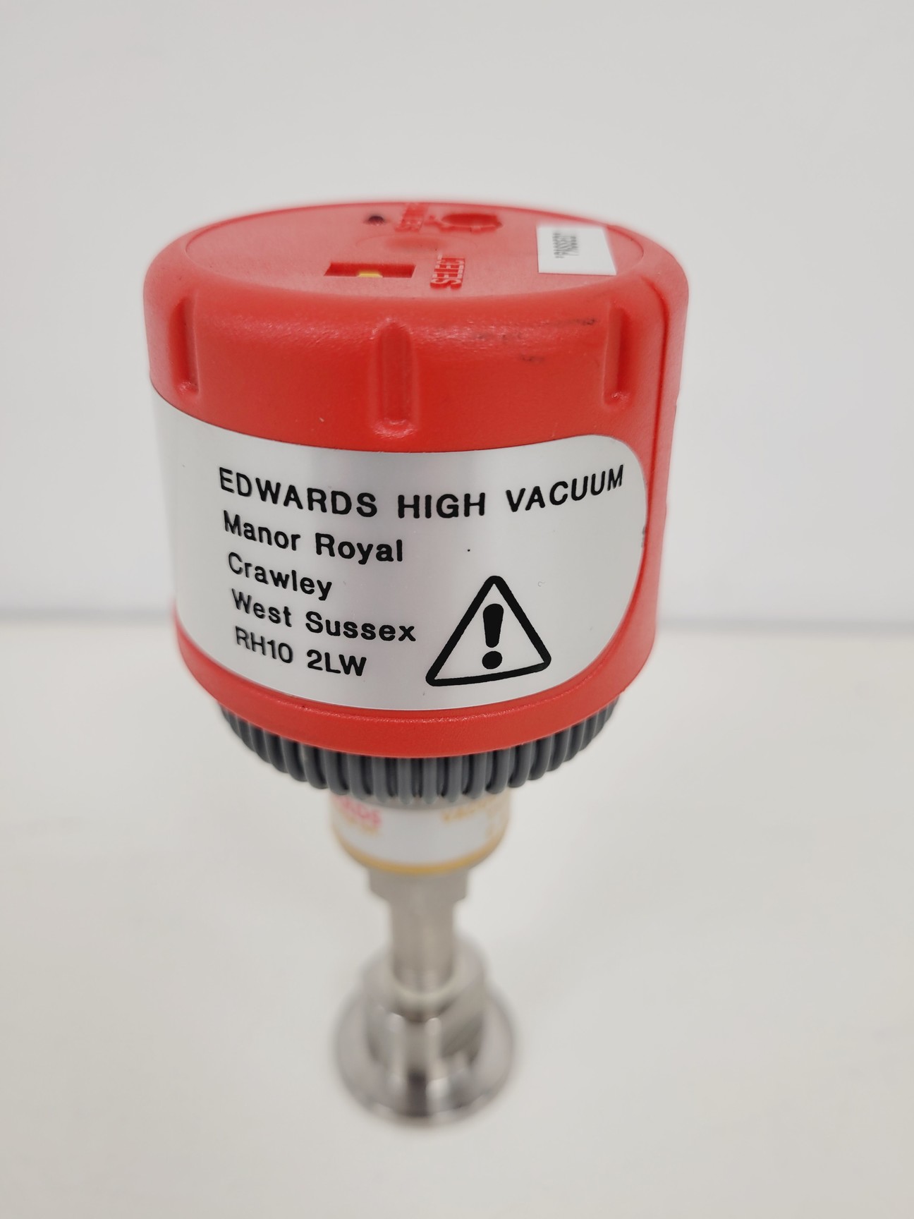 Image of Edwards ACTIVE  GAUGE ATC-E Lab