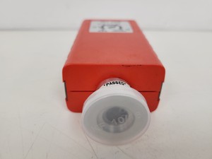 Thumbnail image of Edwards ACTIVE PIRANI GAUGE APG-M-NW16  MPN D0217100 Lab