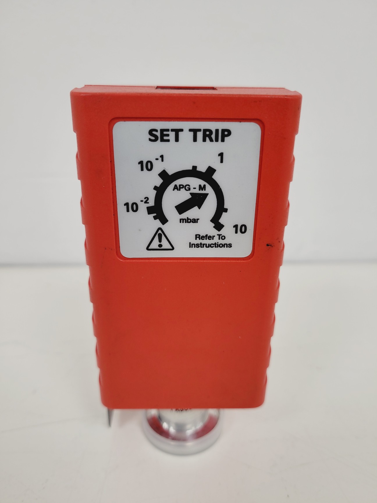 Image of Edwards ACTIVE PIRANI GAUGE APG-M-NW16  MPN D0217100 Lab