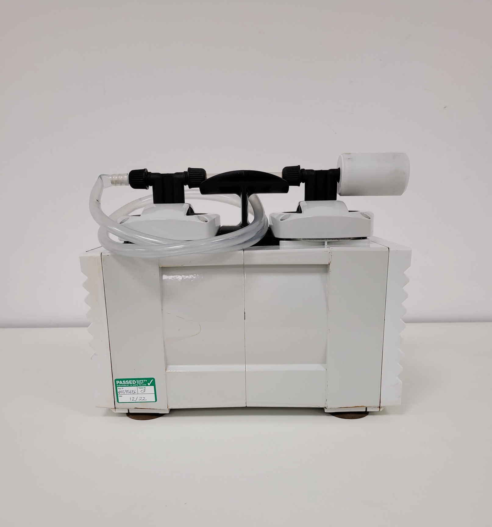 Image of Büchi Vac V-500 Diaphragm Pump Lab