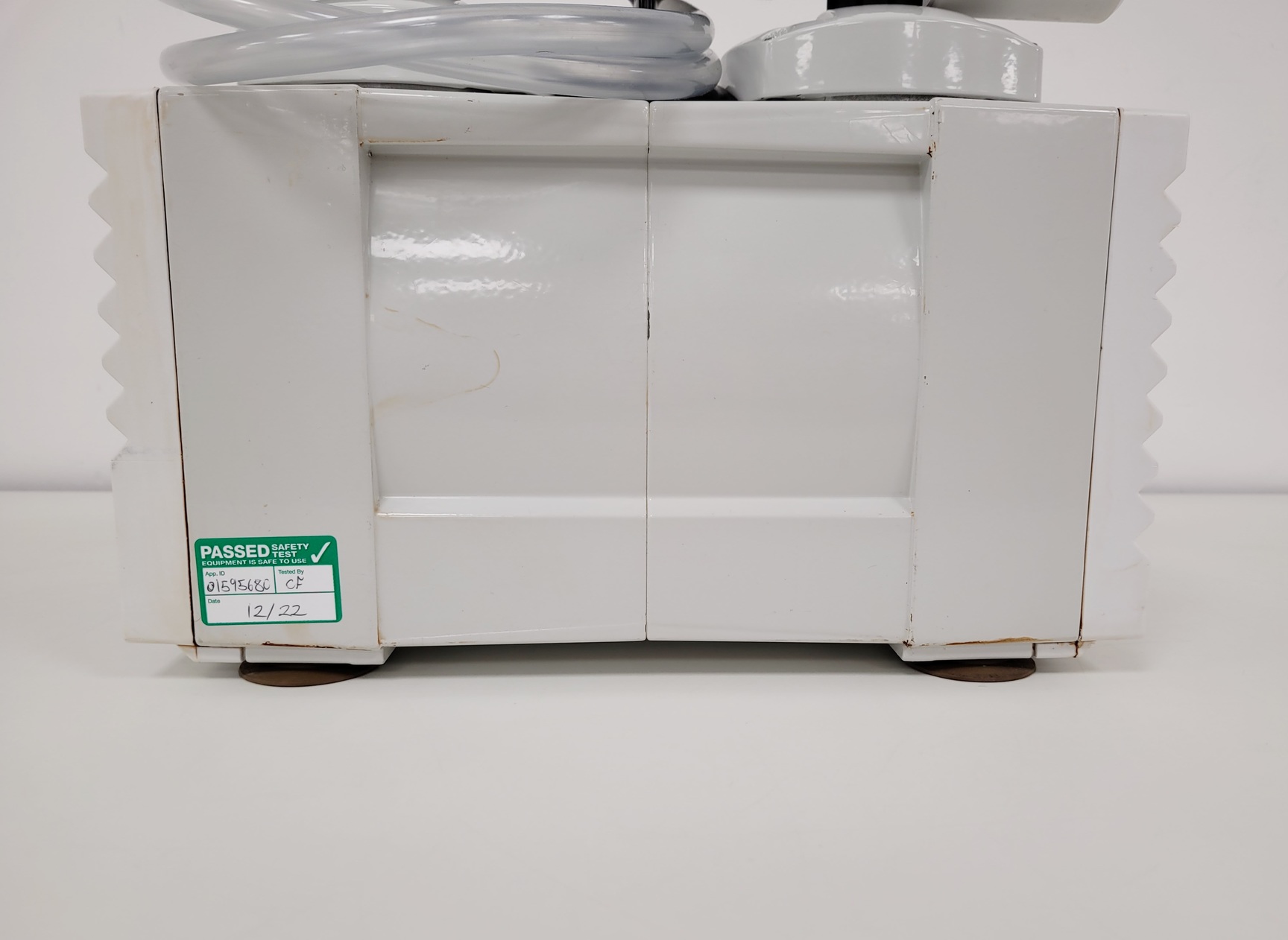Image of Büchi Vac V-500 Diaphragm Pump Lab
