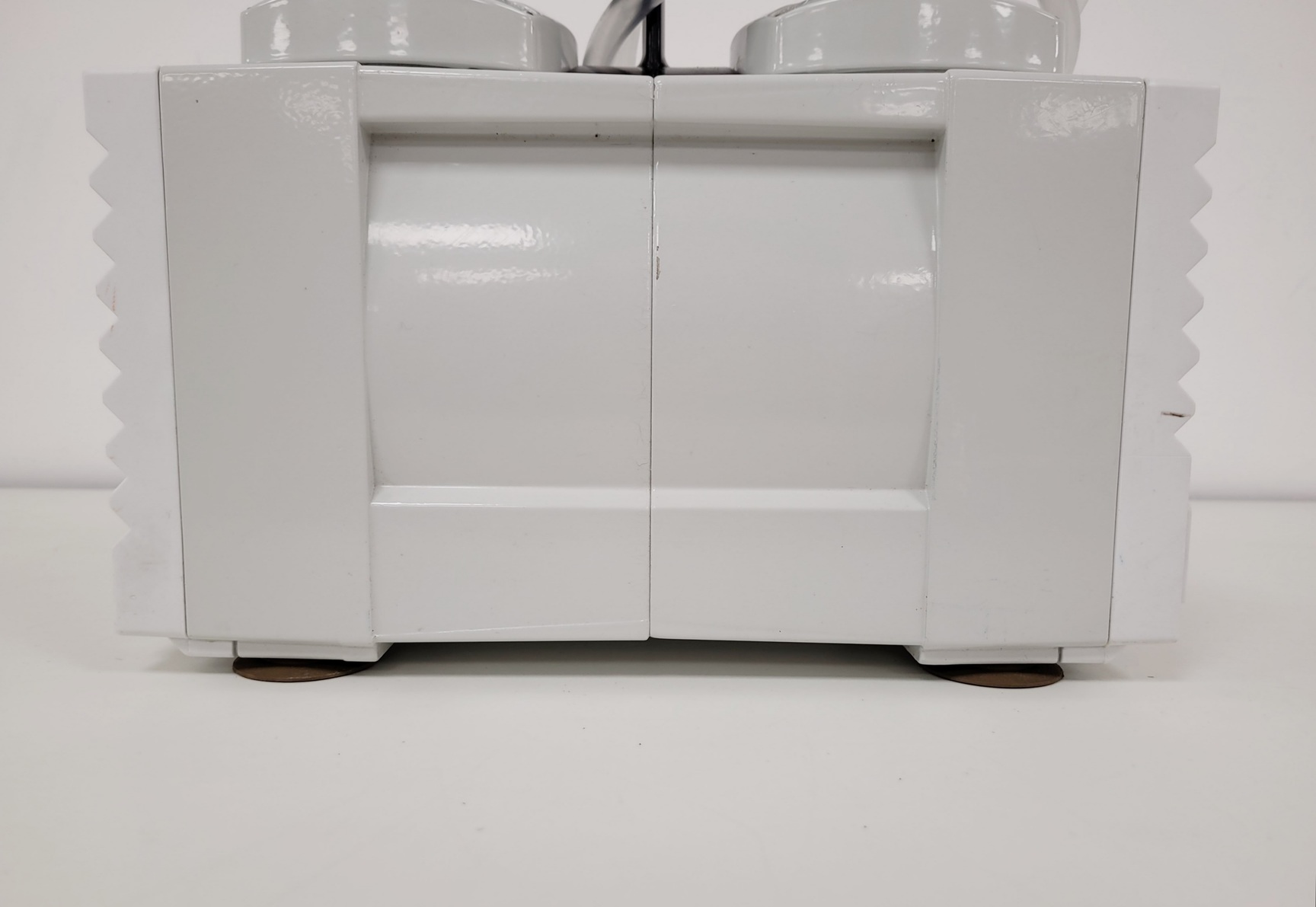 Image of Büchi Vac V-500 Diaphragm Pump Lab