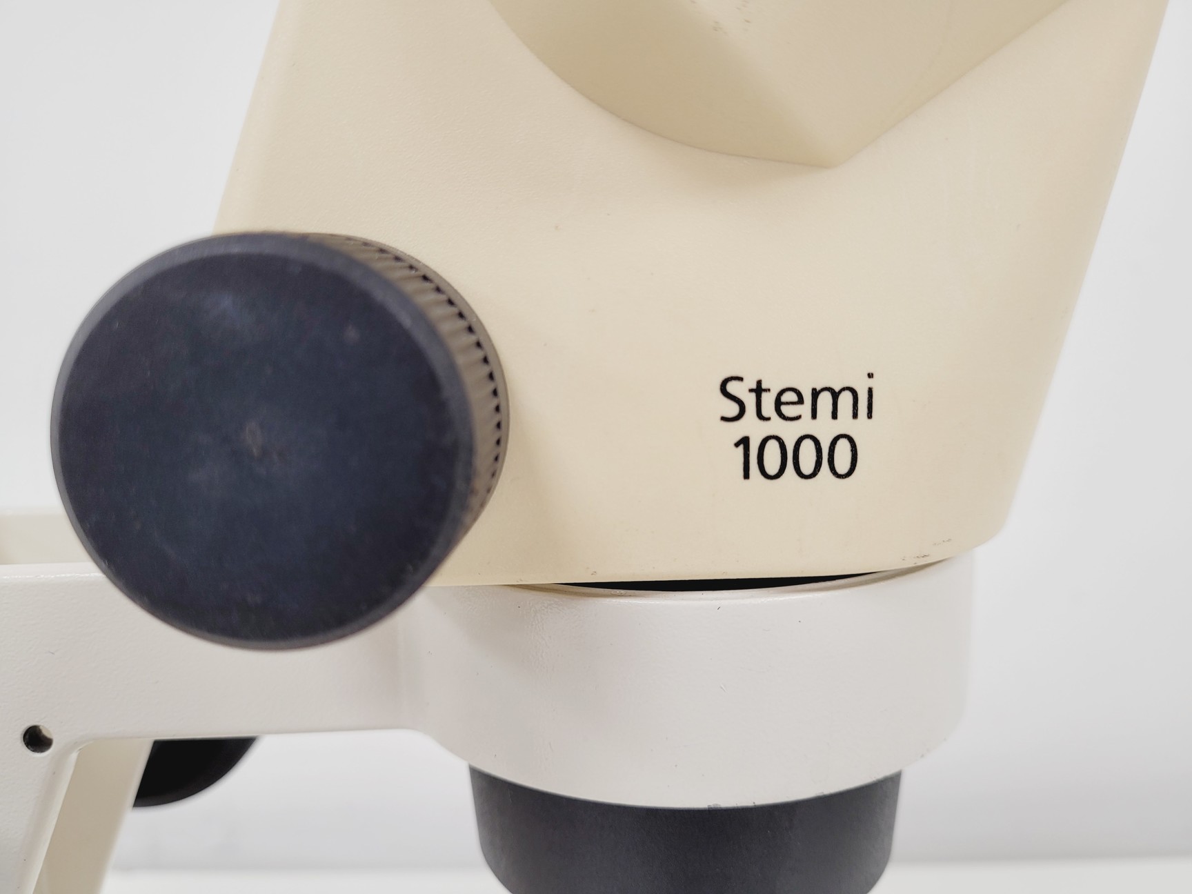 Image of Carl Zeiss Stemi  Stereo Zoom Microscope Model 1000 Lab