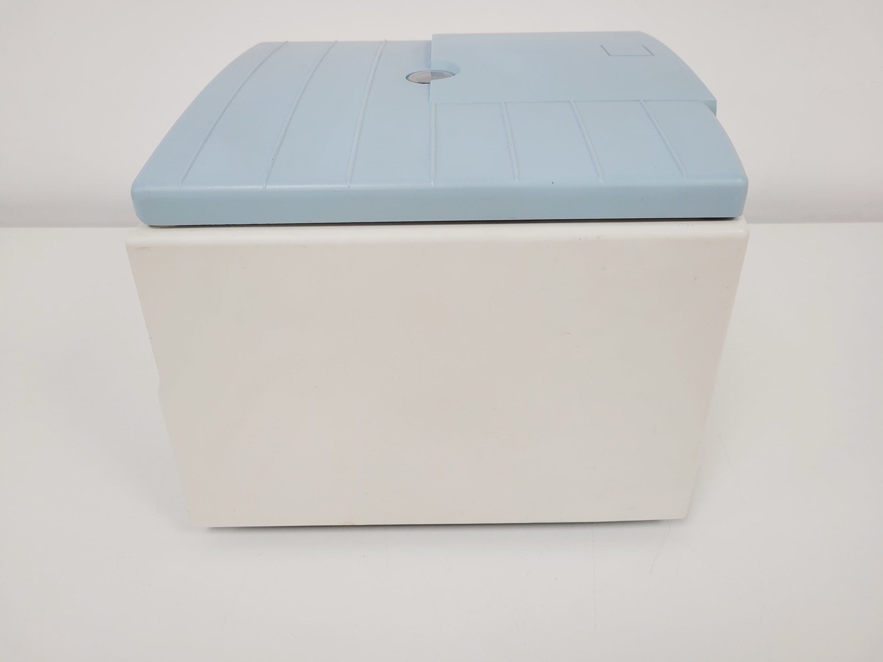 Image of Thermo Electron Corp Microlite Micro Centrifuge with IEC 851 13500 Rpm Rotor Lab