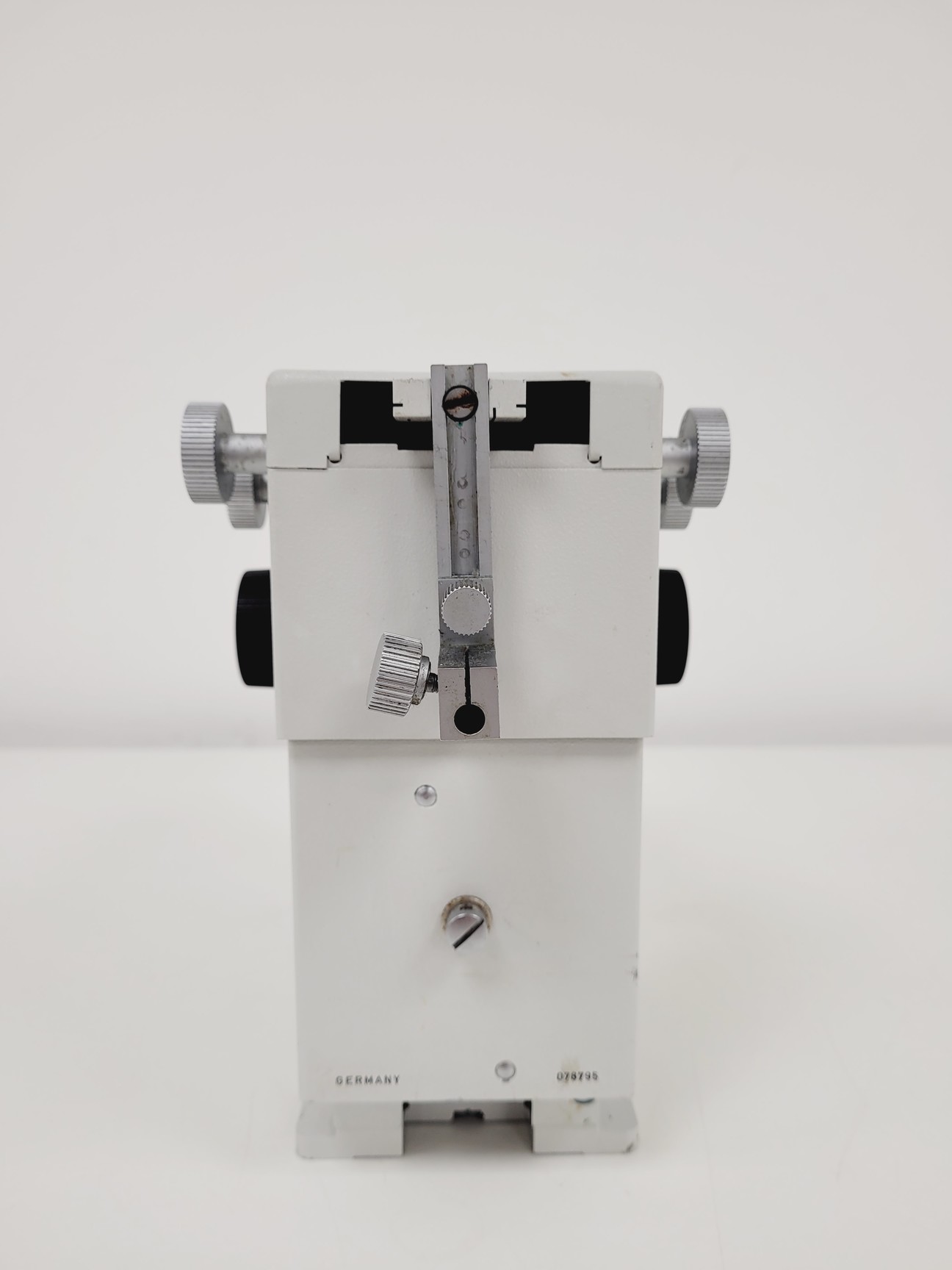Image of Leitz Micromanipulator Part No. 078795 Lab