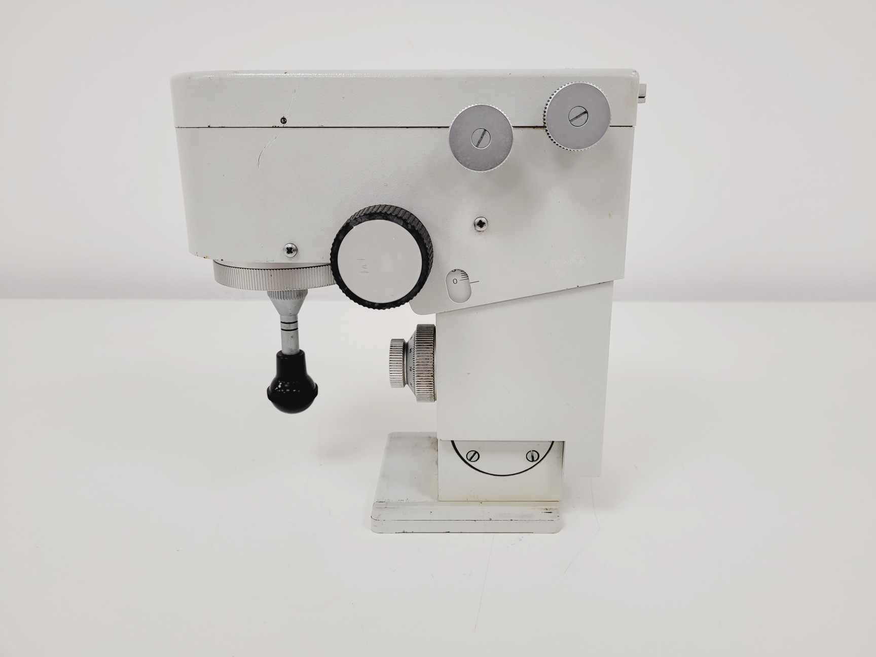 Image of Leitz Micromanipulator