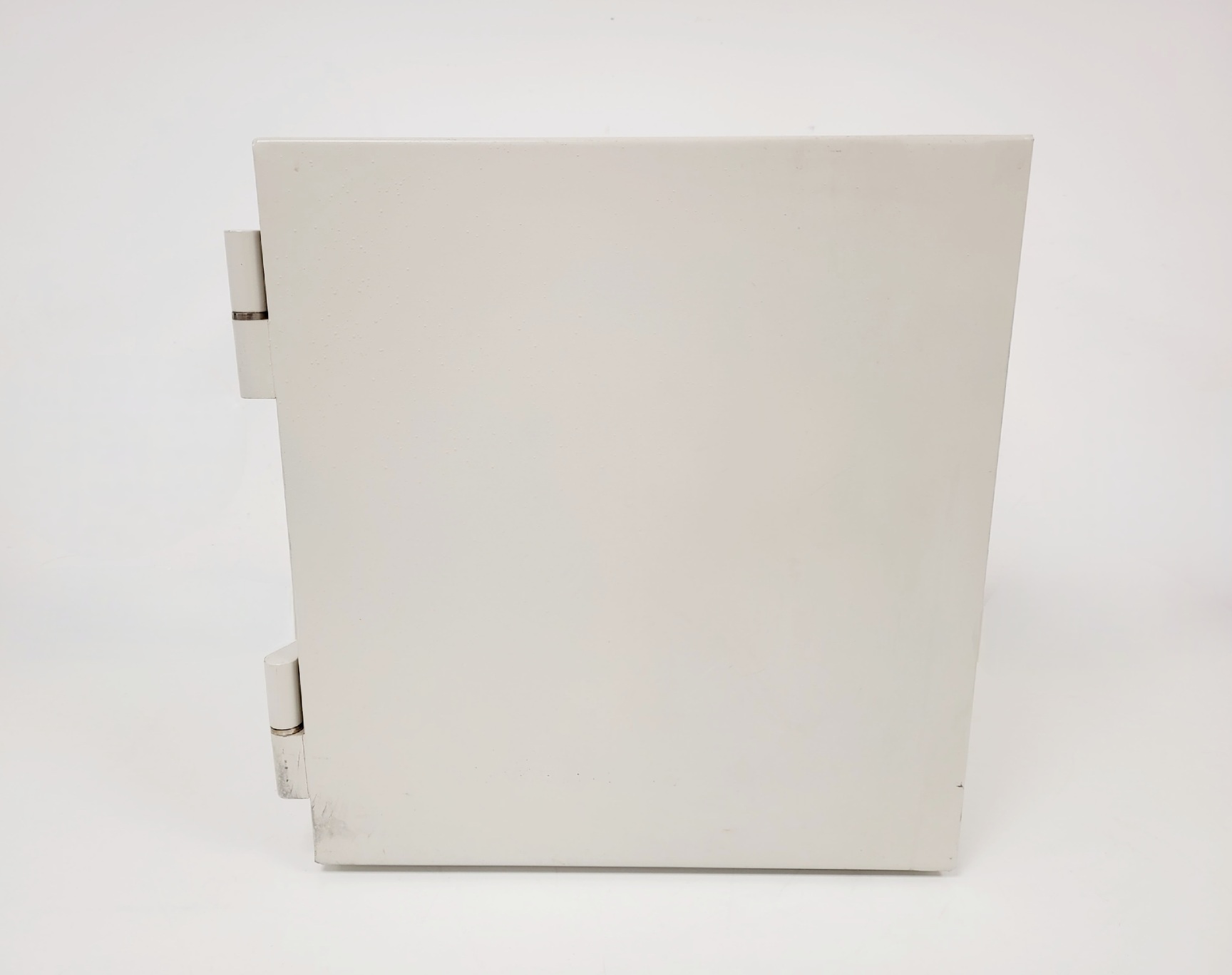 Image of Euro SI Fire Safe with 2x keys & Accessories