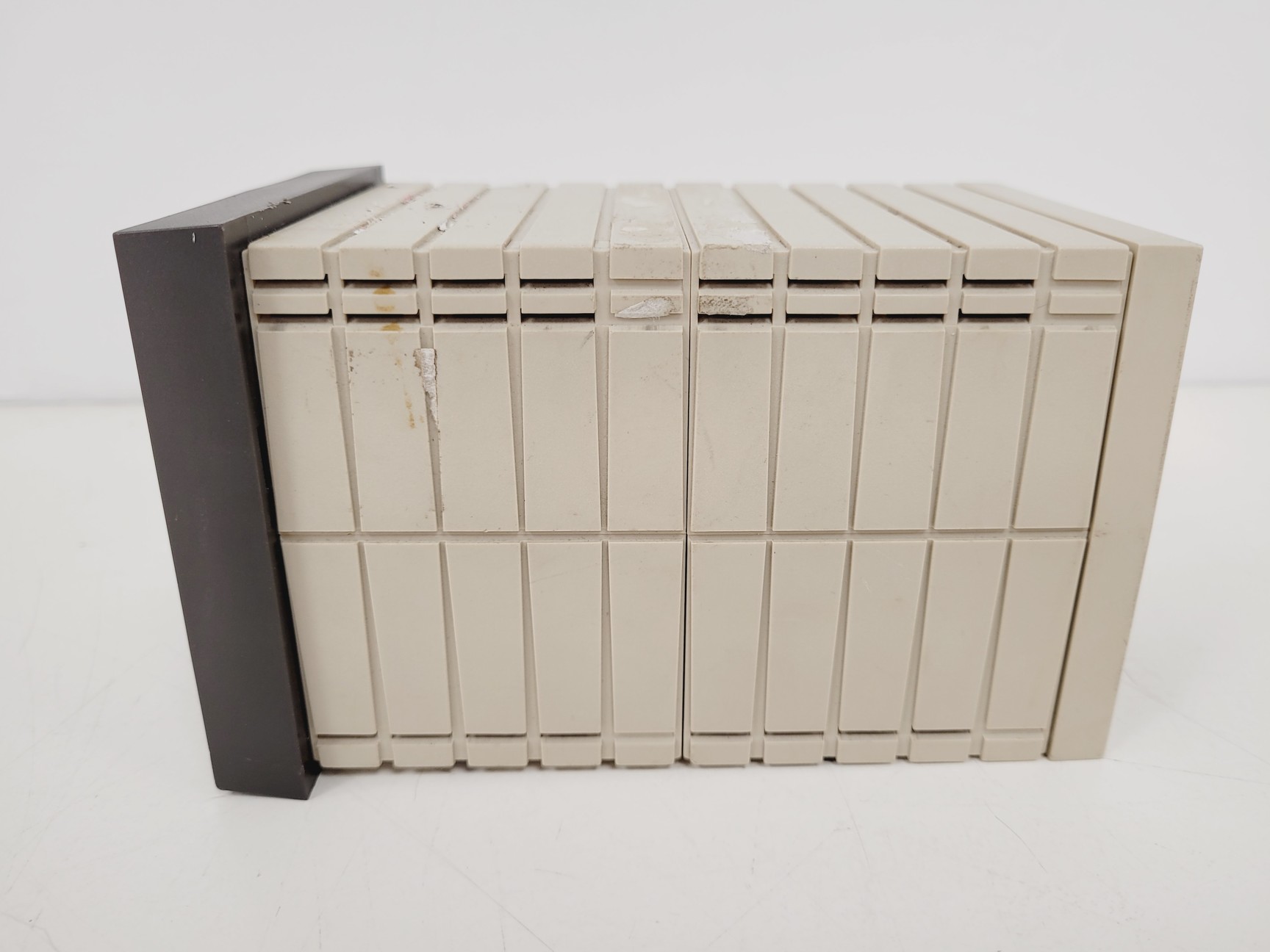 Image of Edwards Pirani 501 Vacuum Gauge & PRE 10K Head Lab