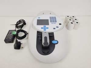 Thumbnail image of GE NanoVue Plus Portable Spectrophotometer  Code - 28956058