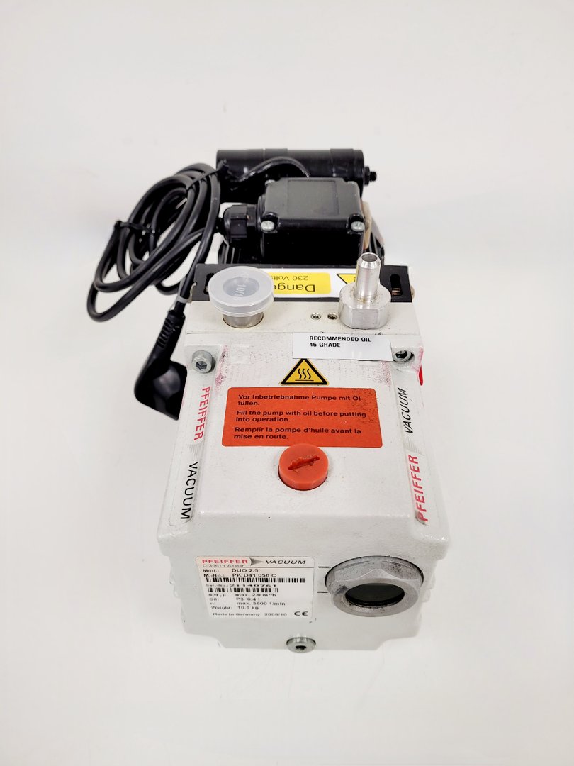 Image of Pfeiffer Vacuum Pump  Model - DUO 2.5  M No. PK D41 056 C Lab