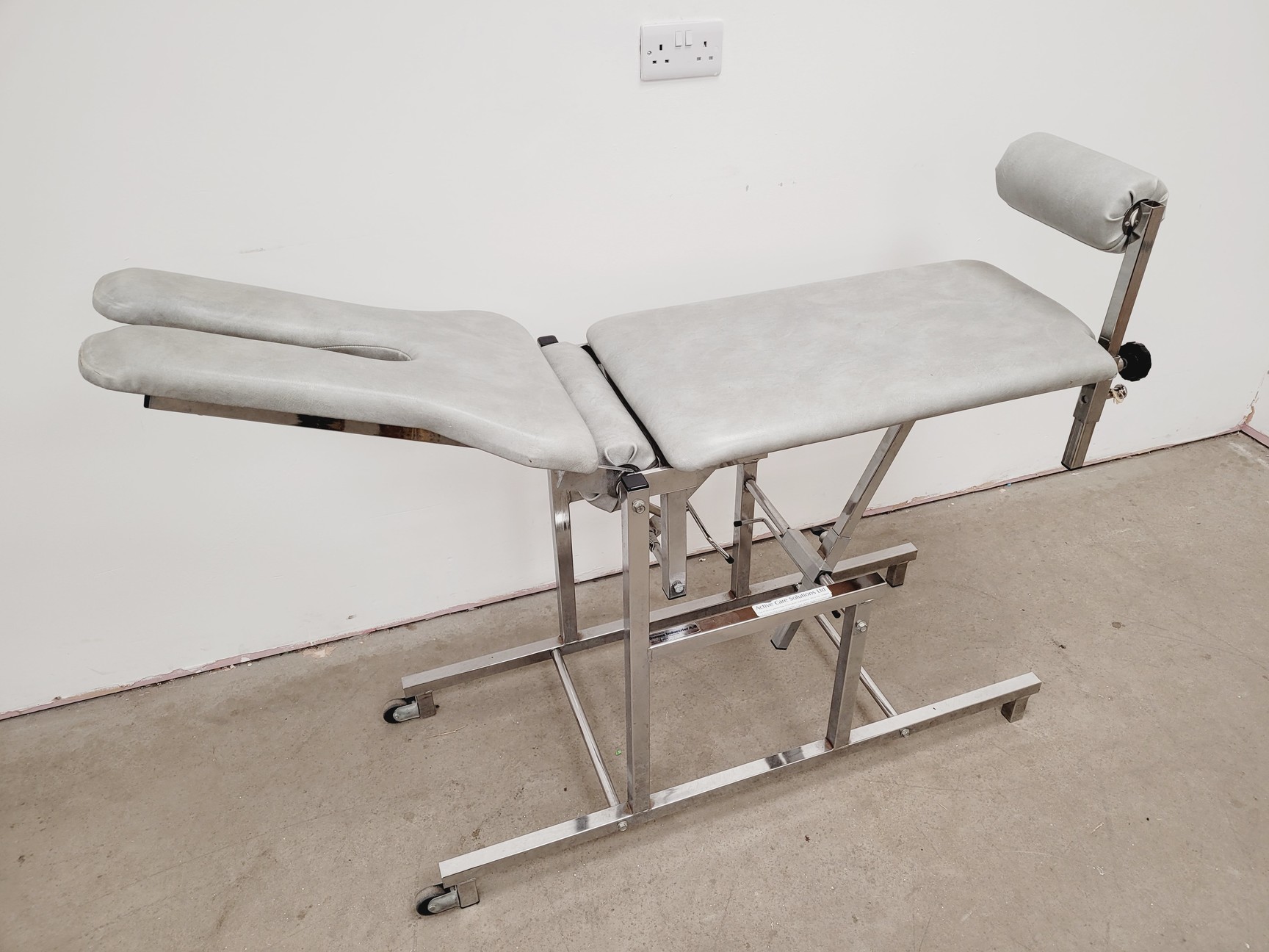 Image of Steels Industries Angle Physio Therapy Massage Bench Table w/Wheels