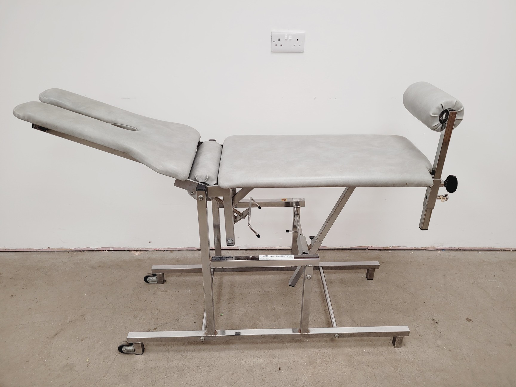 Image of Steels Industries Angle Physio Therapy Massage Bench Table w/Wheels