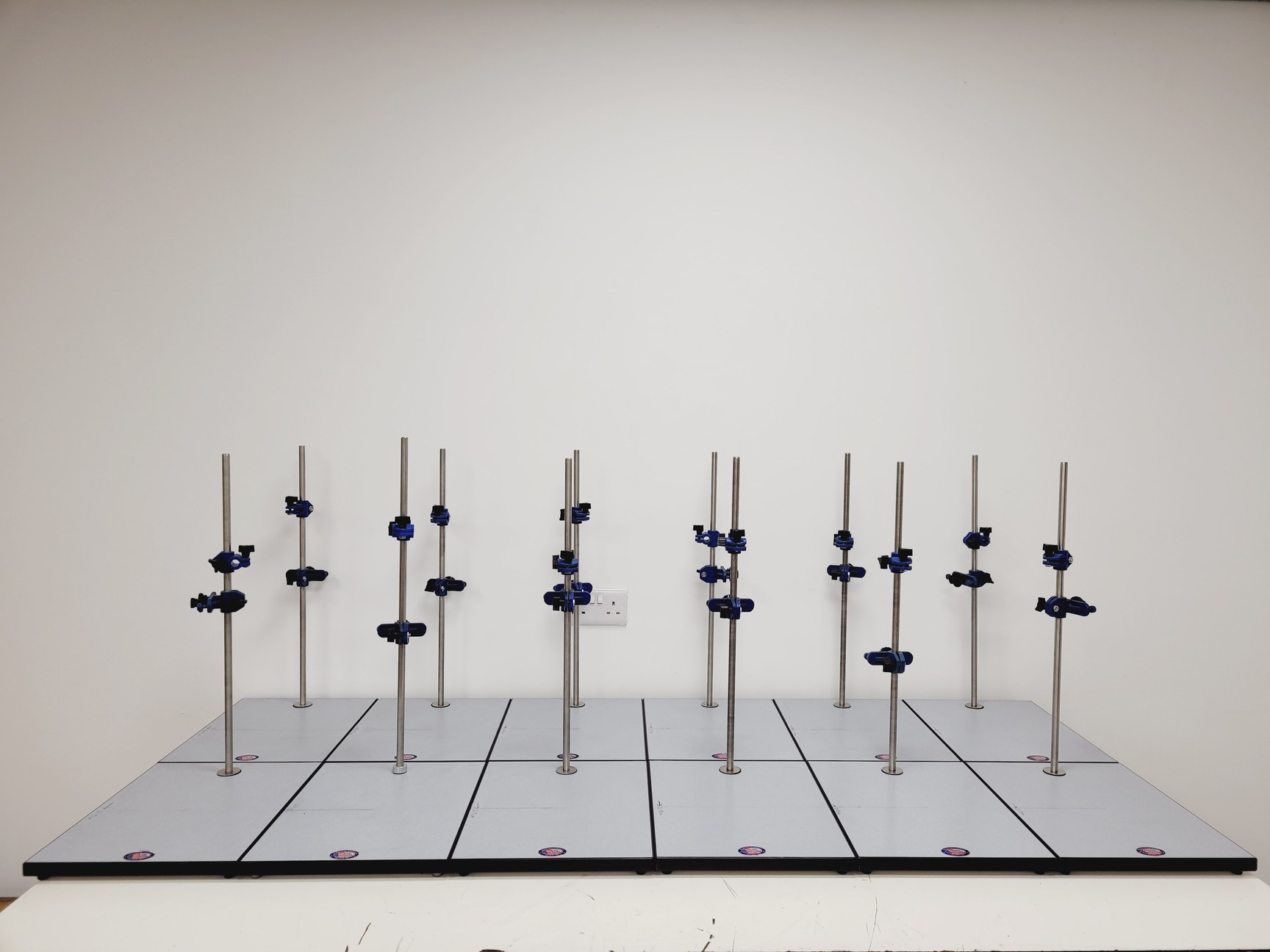 Image of 12 x Denoyer Geppert Chemistry Laboratory Retort Stands Lab