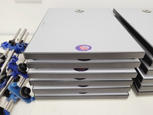 Thumbnail image of 12 x Denoyer Geppert Chemistry Laboratory Retort Stands Lab