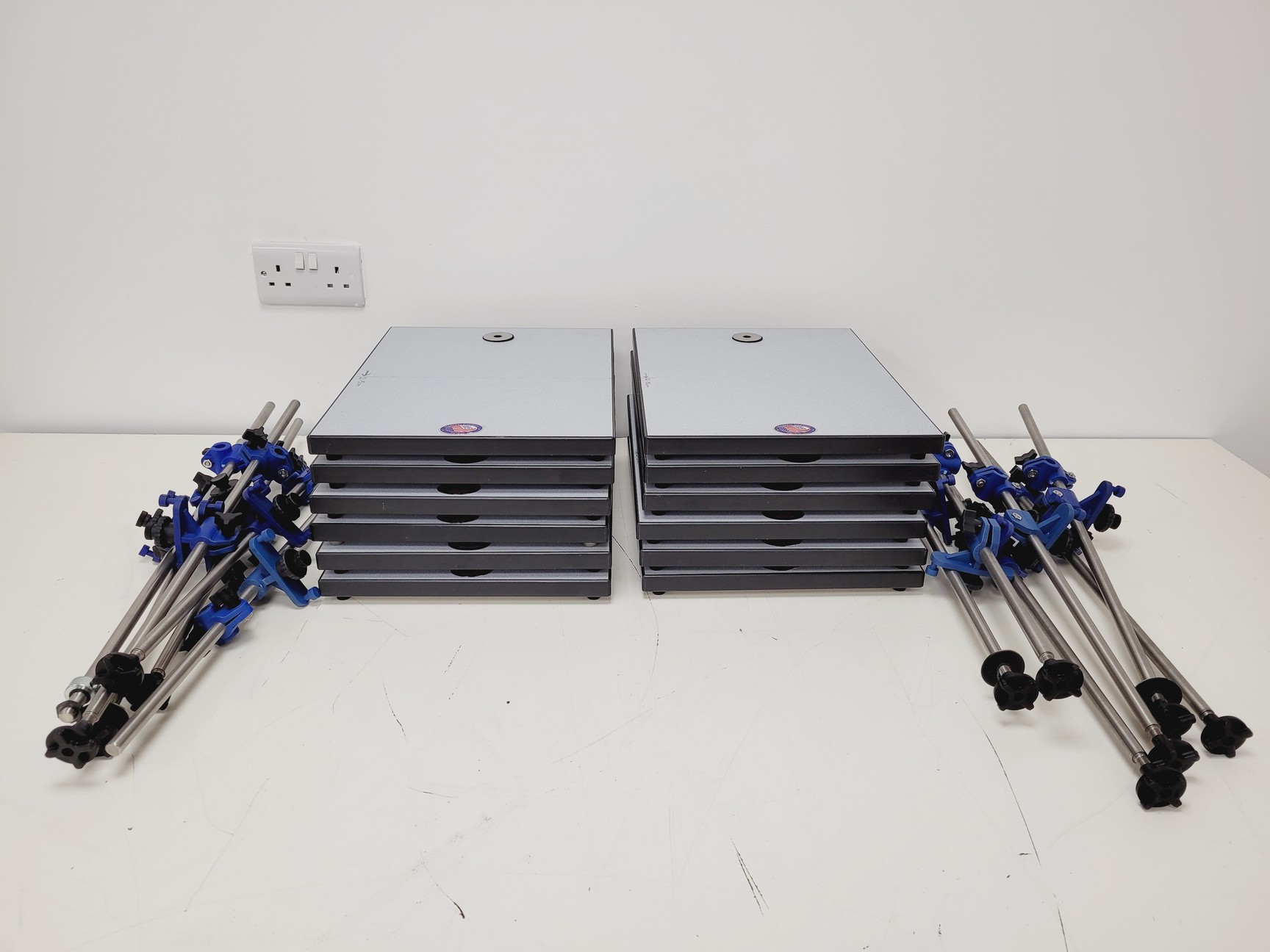 Image of 12 x Denoyer Geppert Chemistry Laboratory Retort Stands Lab