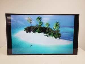 Thumbnail image of 3 x NEC MultiSync 55" Professional Monitors - V552 P553