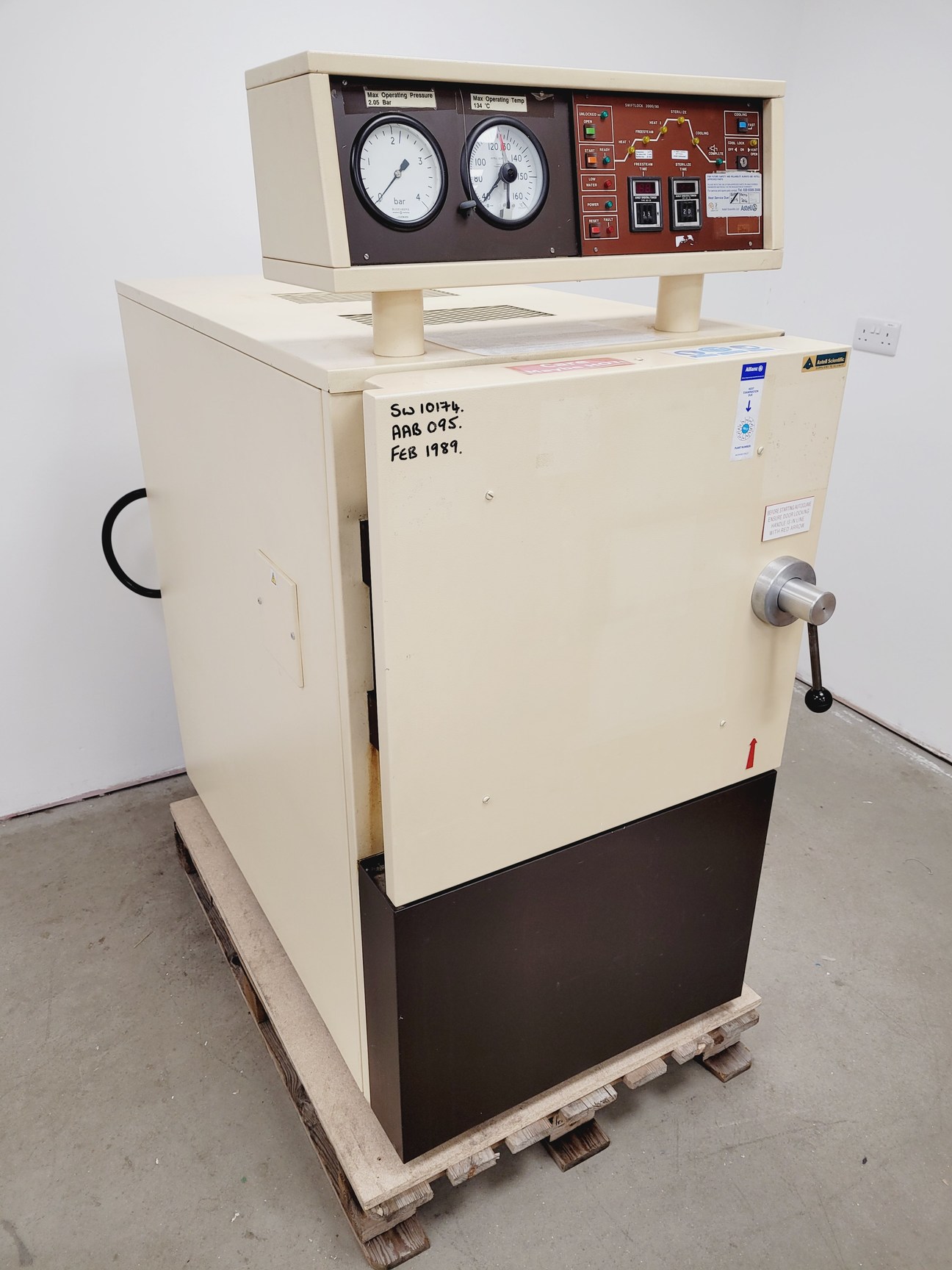 Image of Astell Scientific Laboratory Autoclave  Model - AAB095 Lab Faulty