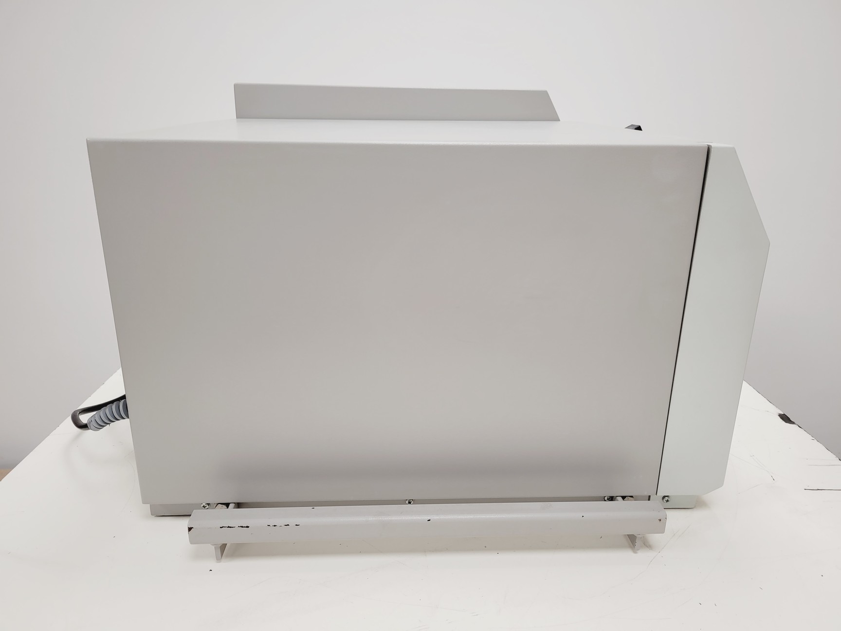 Image of MSE Refrigerated Centrifuge  Model - Falcon 6/300 with 4700RPM Rotor Lab