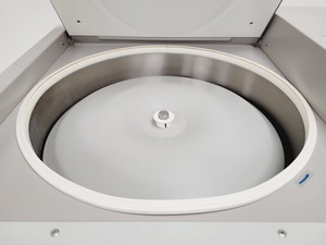 Thumbnail image of MSE Refrigerated Centrifuge  Model - Falcon 6/300 with 4700RPM Rotor Lab