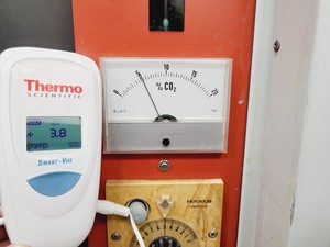 Thumbnail image of Heraeus Benchtop Laboratory Incubator  Type - B 5060 EK-CO2 Lab