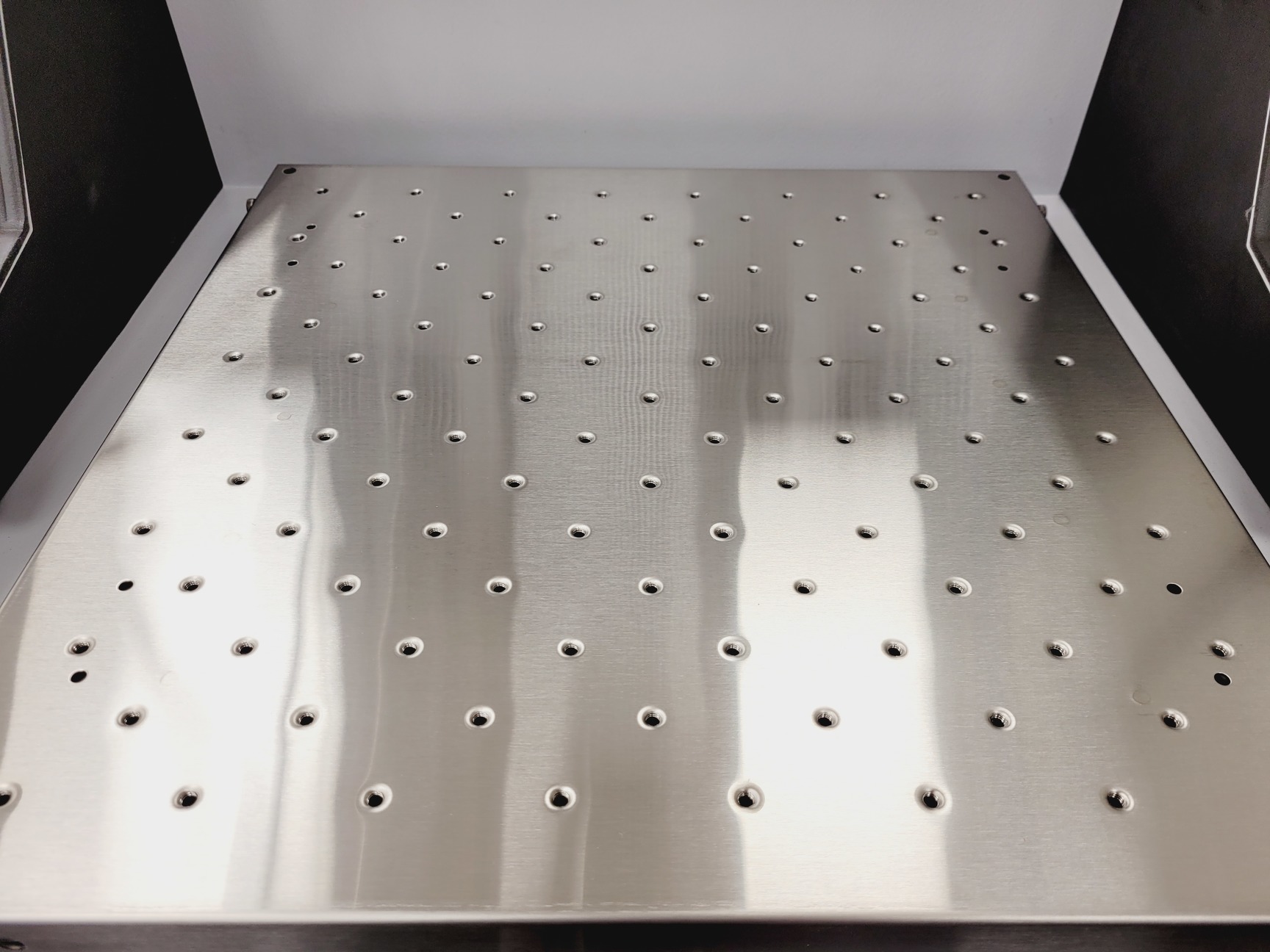 Image of Barnstead Lab-Line MaxQ 4000 Incubator Shaker  Model - SHKE4000-1CE
