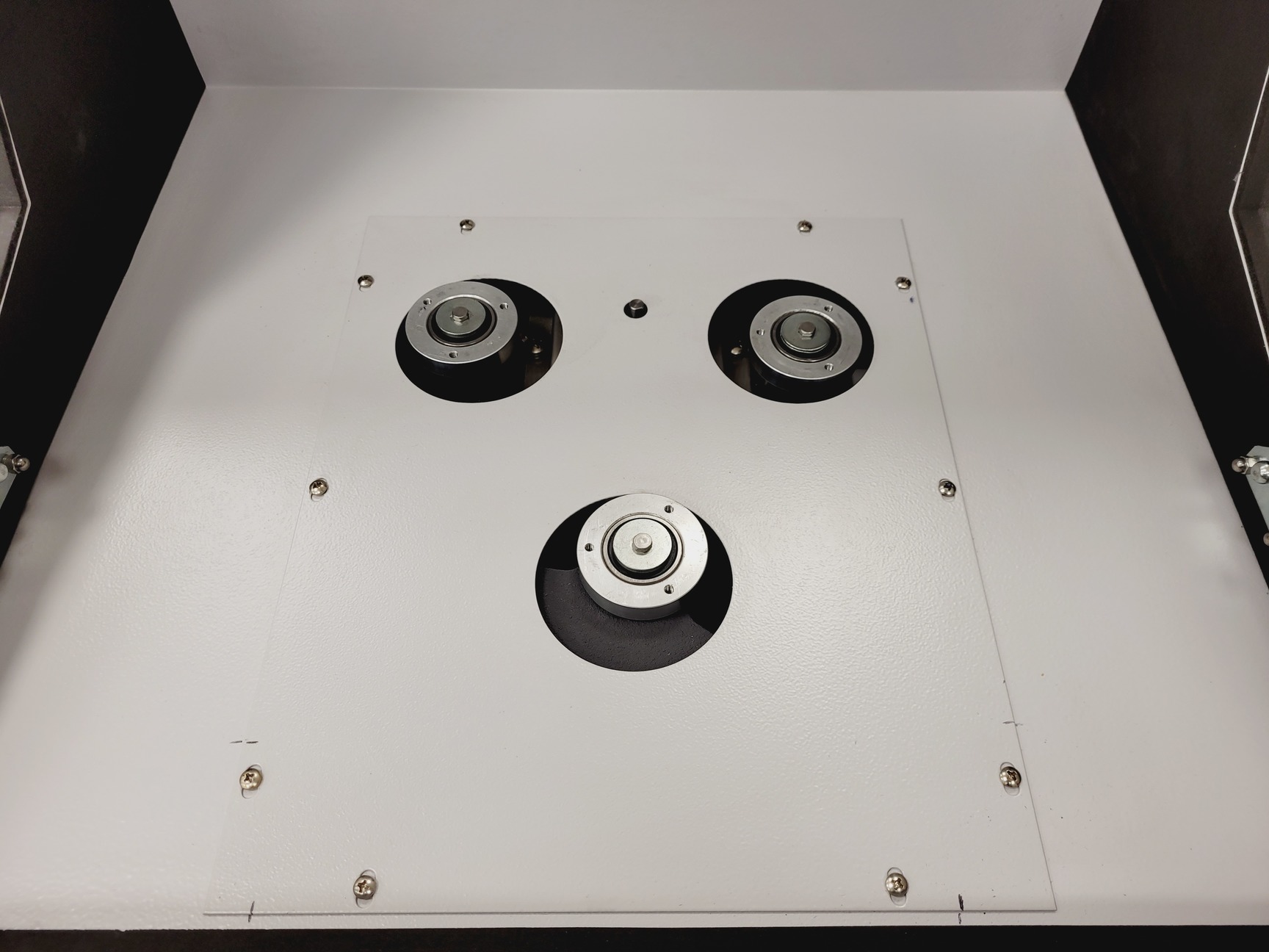 Image of Barnstead Lab-Line MaxQ 4000 Incubator Shaker  Model - SHKE4000-1CE