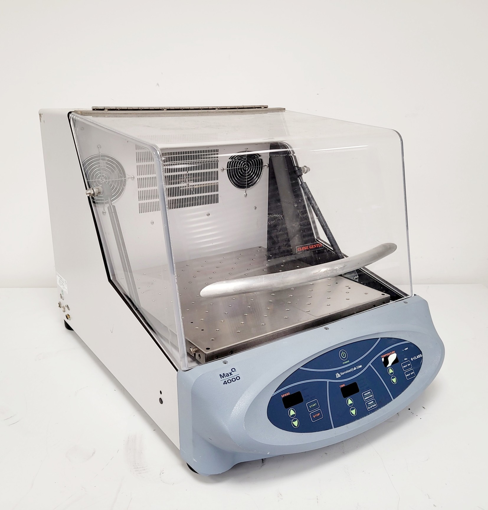 Image of Barnstead Lab-Line MaxQ 4000 Incubator Shaker  Model - SHKE4000-1CE