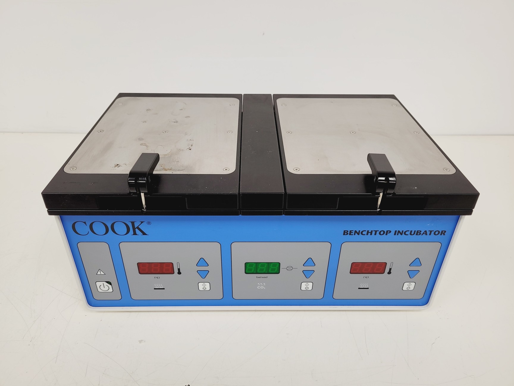 Image of Cook Benchtop Incubator  Model no. K-MINC-1000 Lab