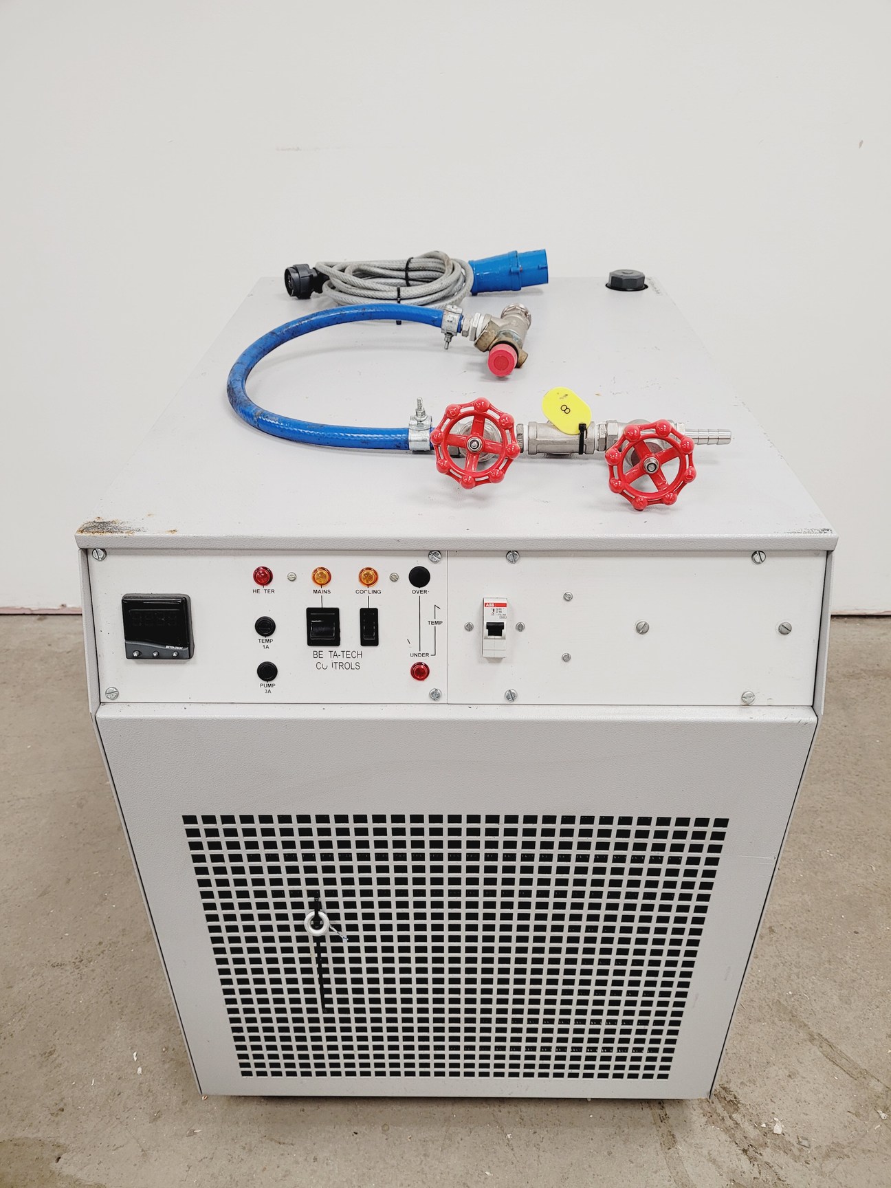 Image of Betta-Tech CU800 Heater/Chiller Circulator Unit Lab