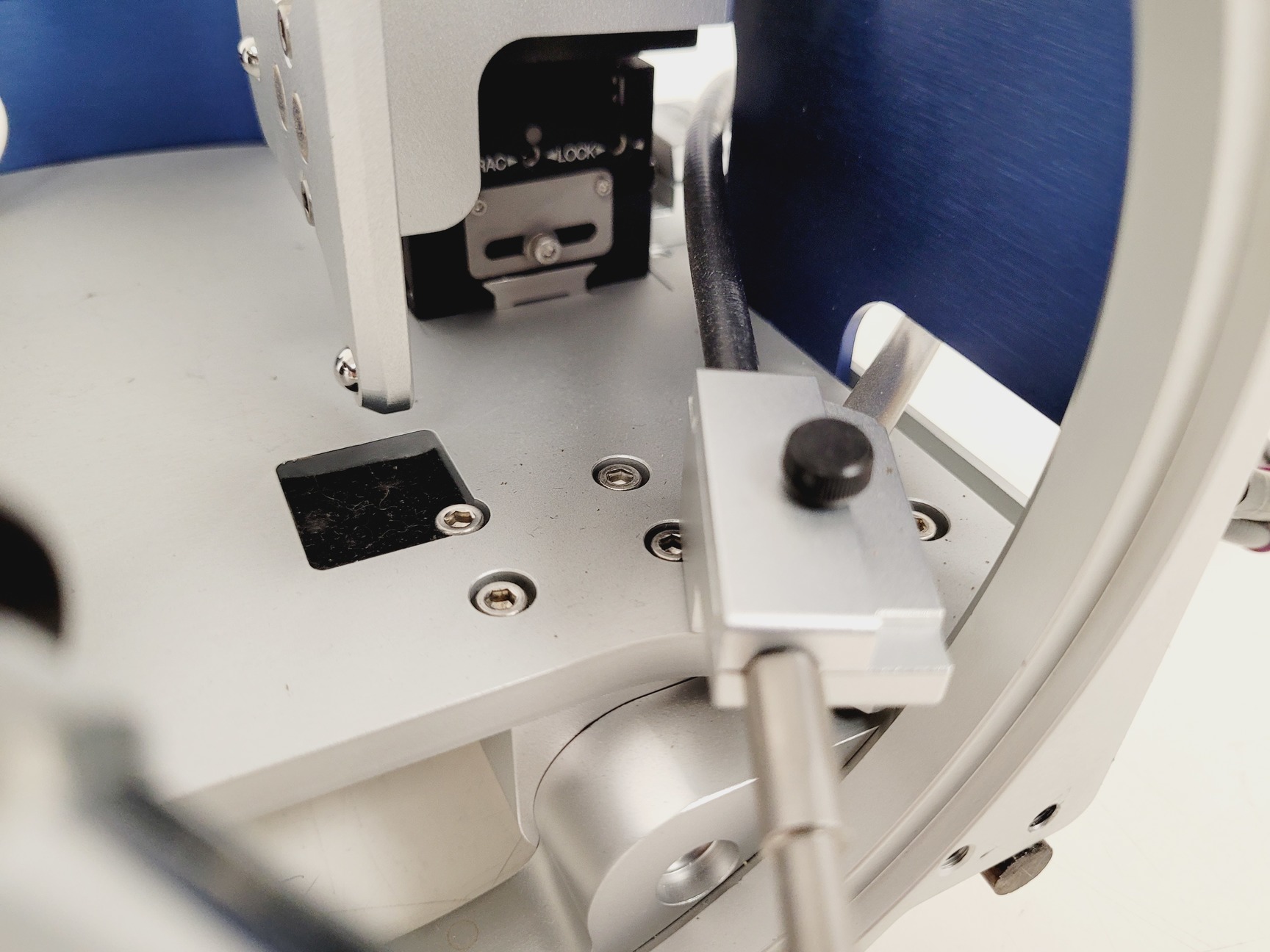 Image of PicoView Q Star PV 4000 Nanospray Source Lab