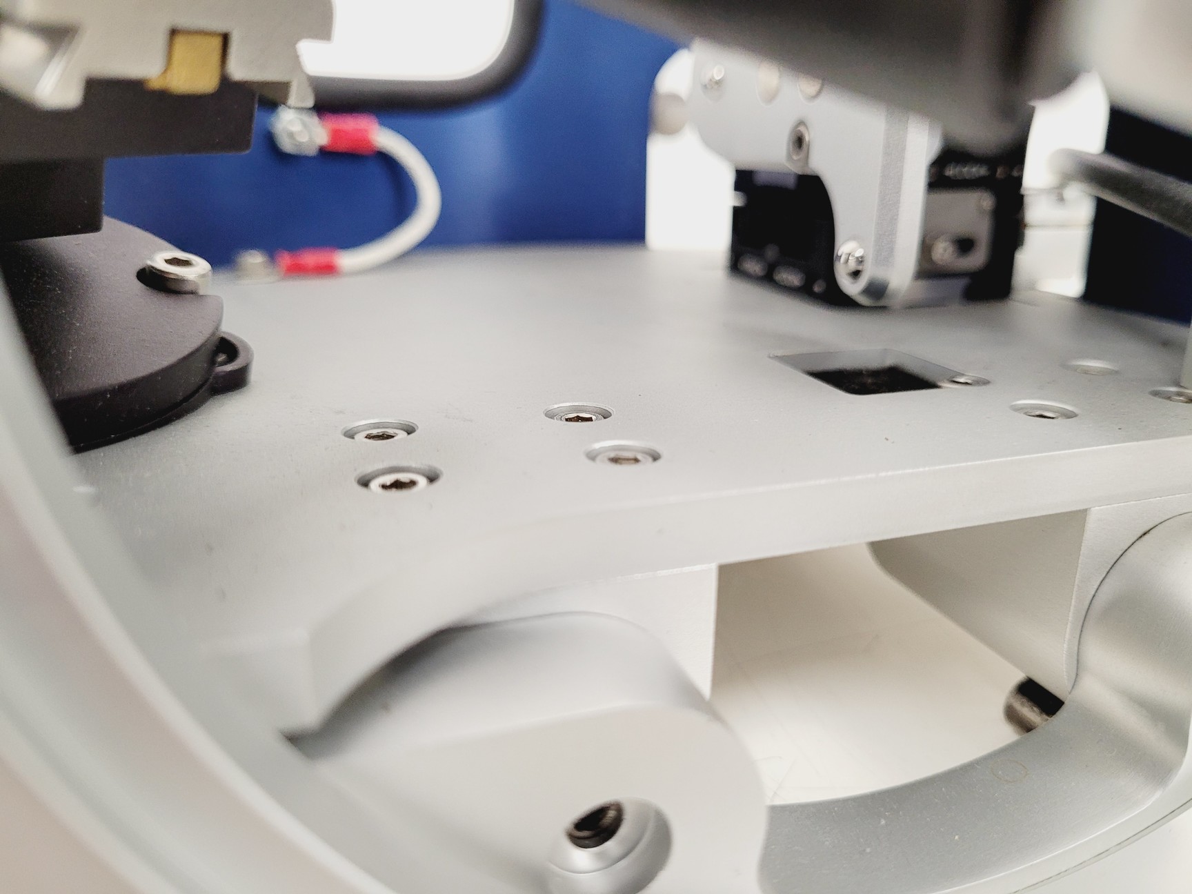 Image of PicoView Q Star PV 4000 Nanospray Source Lab