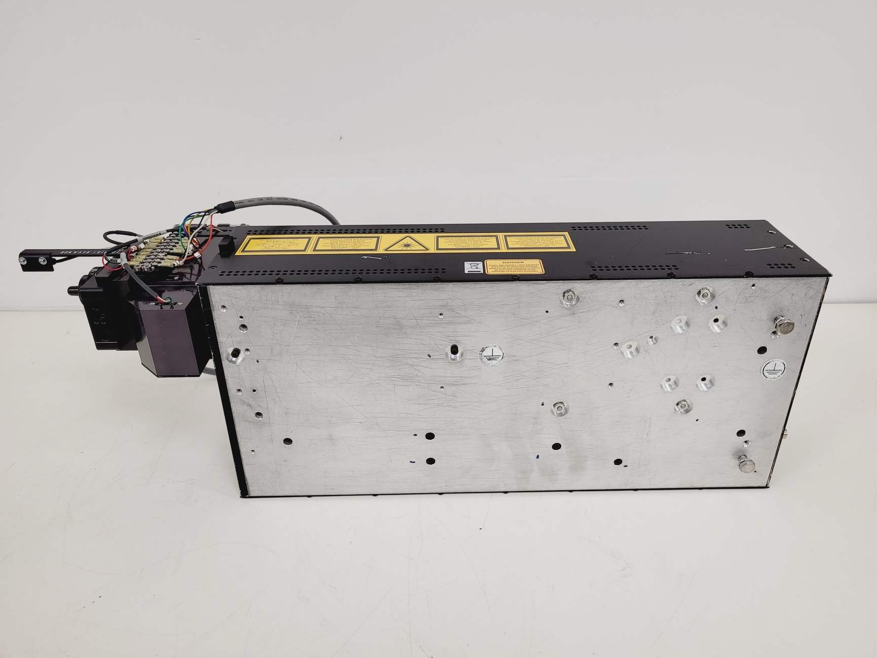 Image of Spectra-Physics Nitrogen Laser  Model no. 337201-01 Lab