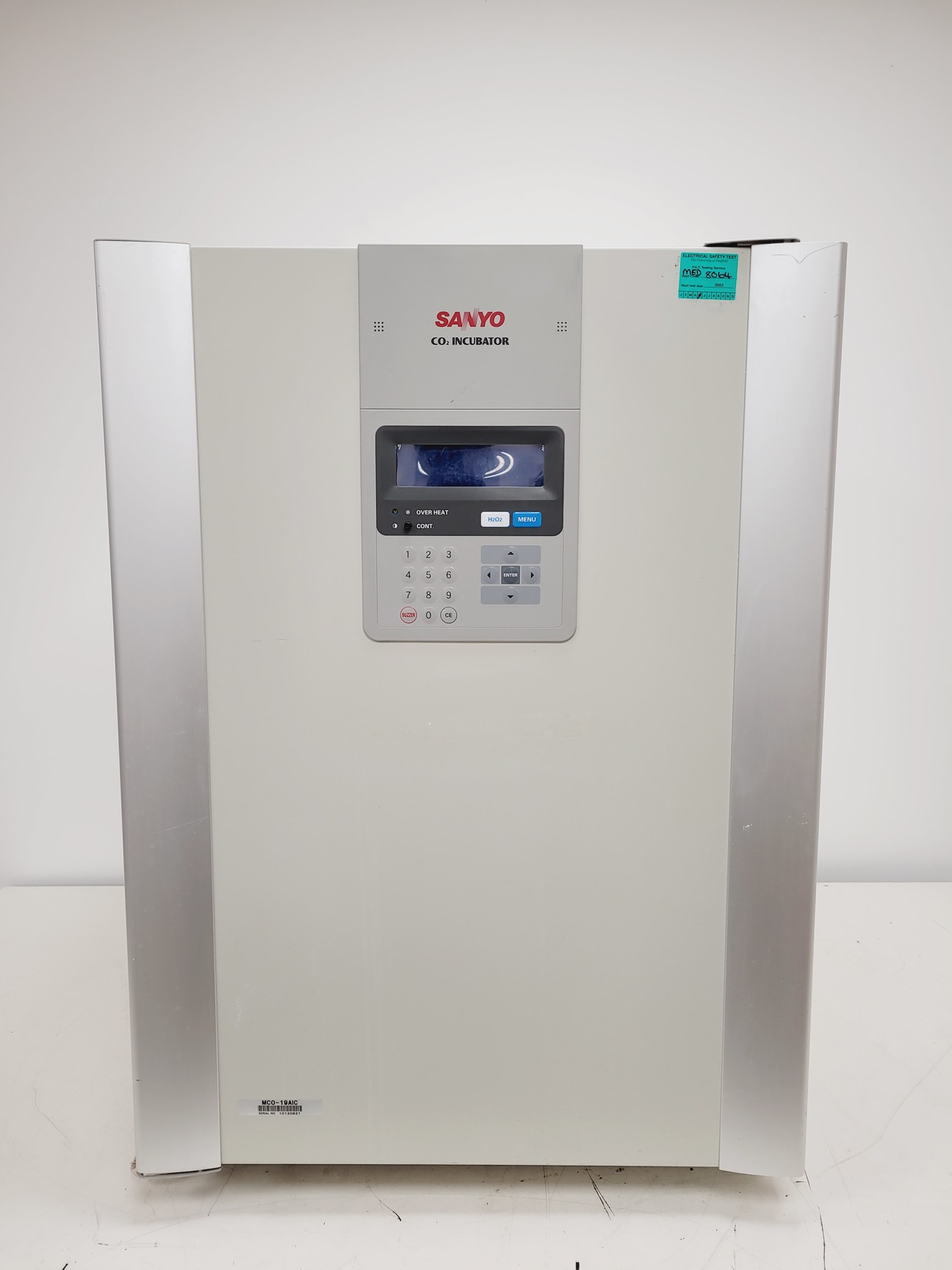 Image of Sanyo CO2 Laboratory Incubator  Model - MCO-19AIC Lab