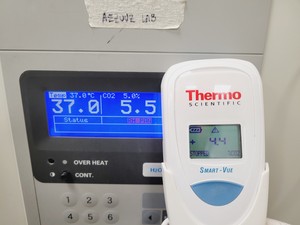 Thumbnail image of Sanyo CO2 Laboratory Incubator  Model - MCO-19AIC Lab