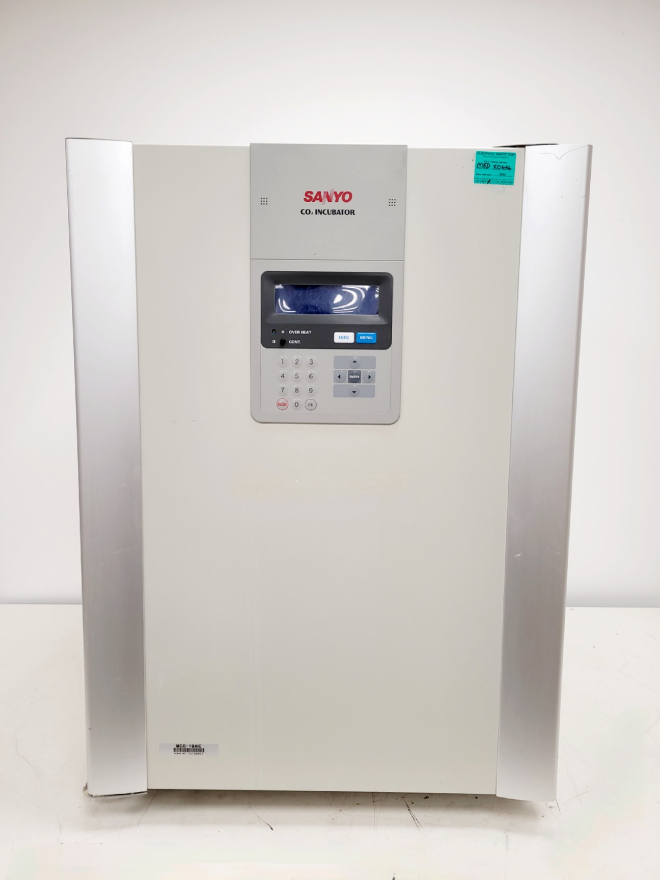 Image of Sanyo CO2 Laboratory Incubator  Model - MCO-19AIC Lab