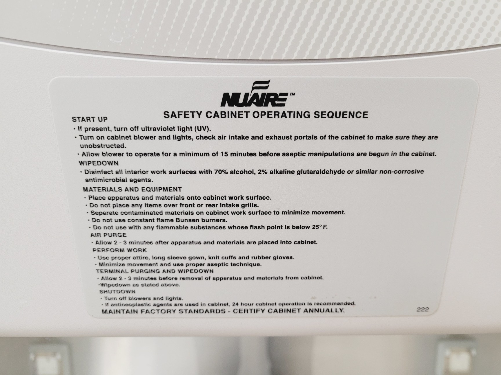 Nuaire Labgard Class II Biological Safety NU437400E Series 6 Lab