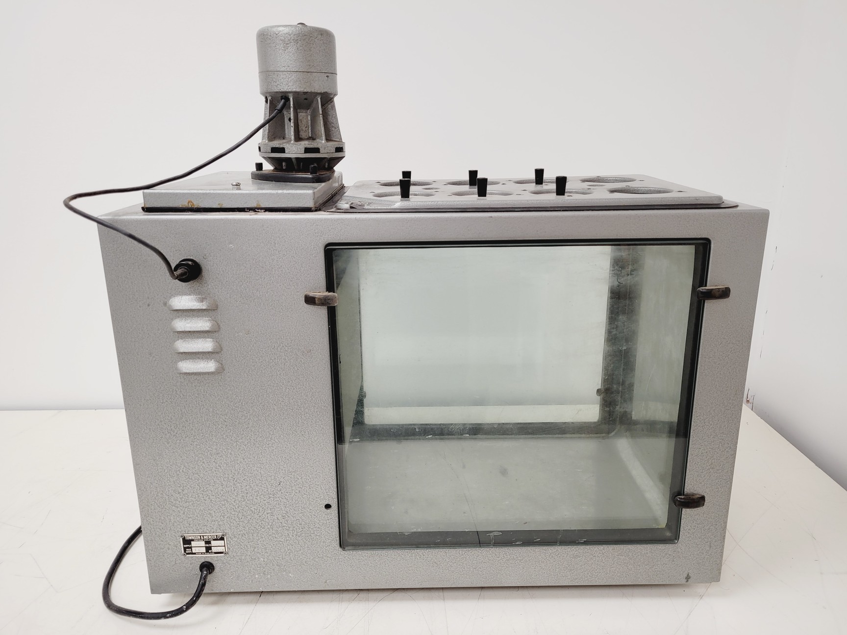 Image of Townson + Mercer Series III Viscometer Water Bath Lab