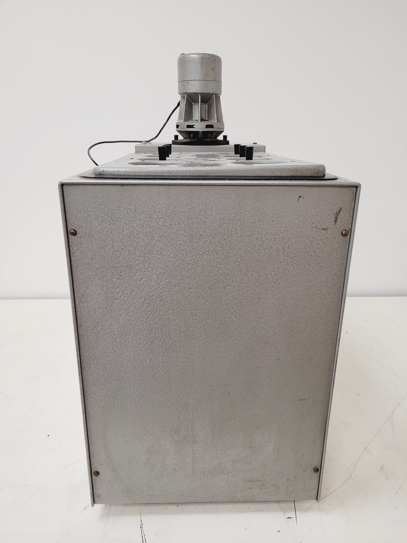 Image of Townson + Mercer Series III Viscometer Water Bath Lab