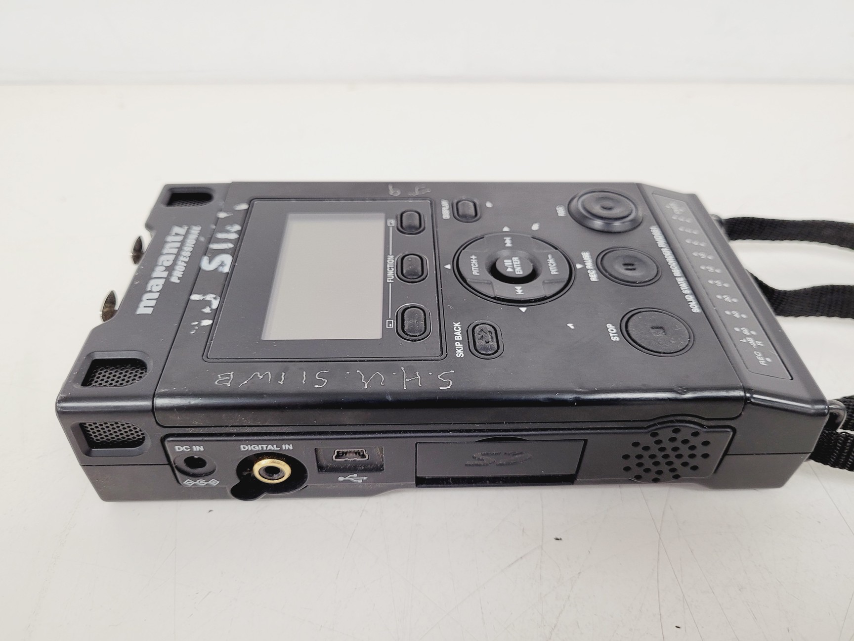 Image of 7 x Marantz PMD661 Professional Solid State Recorders with 1 Microphone/SD Card 
