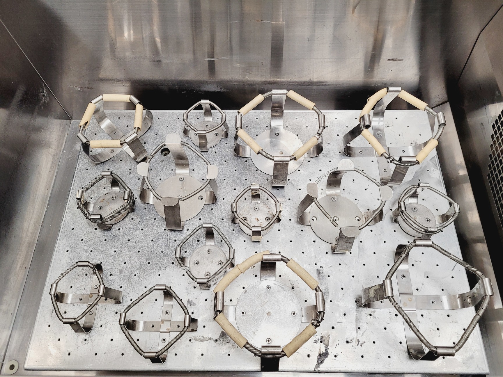 Image of Gallenkamp Shaking Incubator Cat no. IOX400.XX2.C Lab